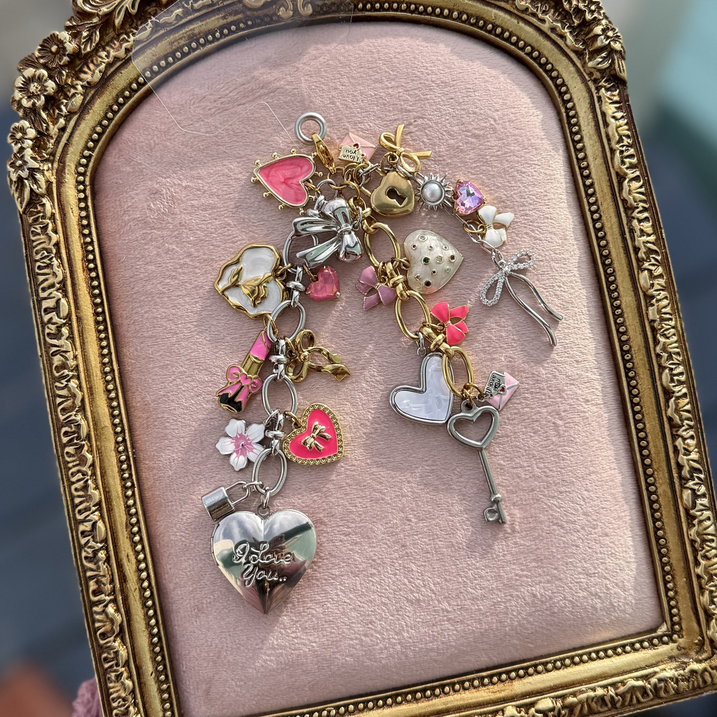 DESIGN YOUR OWN PHONE CHARM
