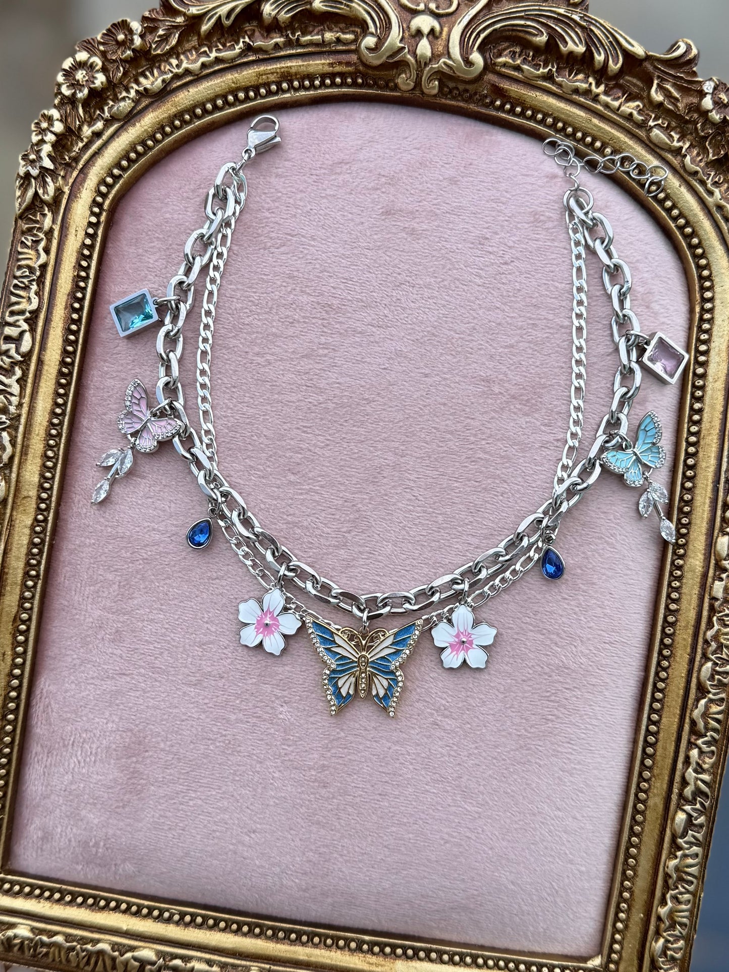 ADD A CHAIN TO YOUR CUSTOM DESIGN